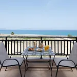 White&Blue luxury suites Ialysos (Rhodes)