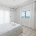 White&Blue luxury suites *