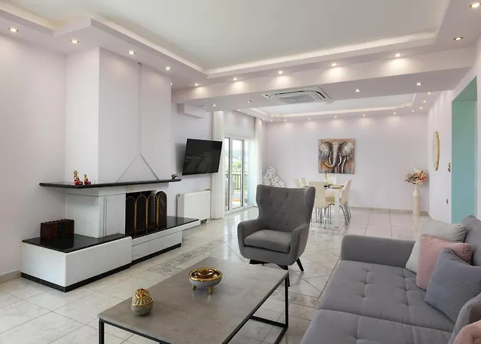 White&blue Beachfront Luxury