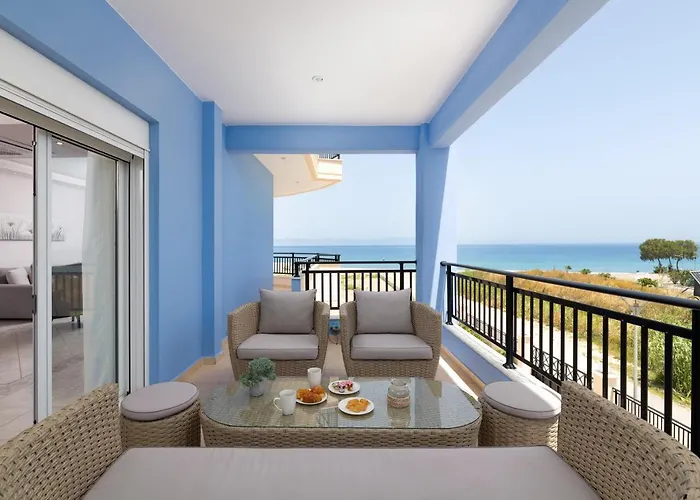 White & Blue Beachfront Luxury Villa * Ialysos (Rhodes)