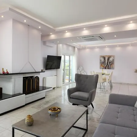 White&blue Beachfront Luxury