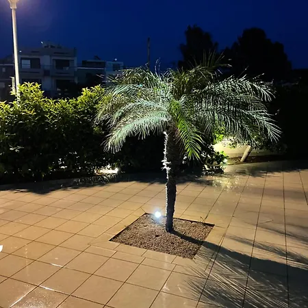 White&blue Beachfront Luxury 公寓